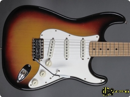 Fender Stratocaster  1972 3 Tone Sunburst 