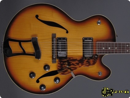 Hagstrom Jimmy 1972 Sunburst