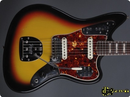 Fender Jaguar 1966 3 Tone Sunburst