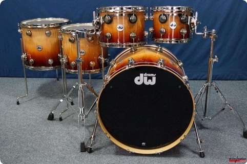 Dw Collector's Series Exotic 2016 Natural To Deep Rich Red Fade Over Heartwood Curly