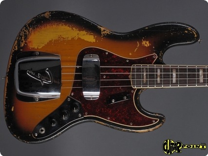 Fender Jazz Bass 1968 3 Tone Sunburst