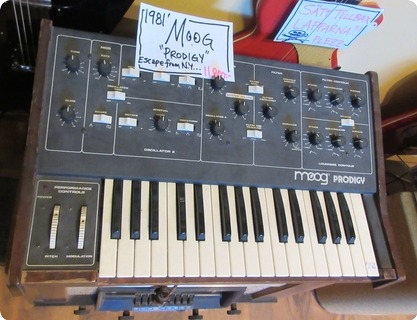 Moog Prodigy 1981