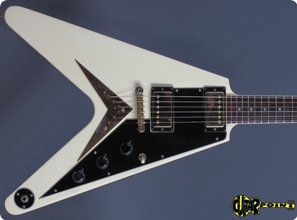 Gibson Flying V   Ff 82   Heritage 1982 White