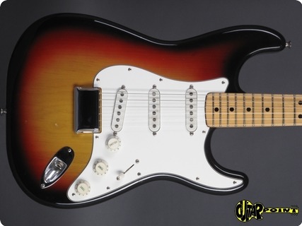 Fender Stratocaster 1974 3 Tone Sunburst