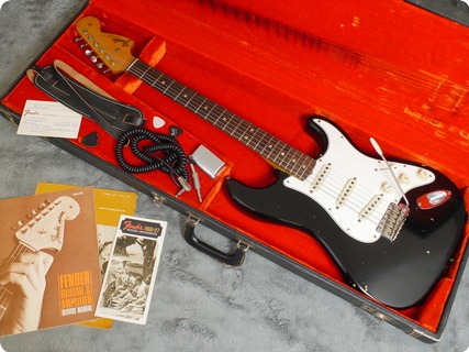 Fender Stratocaster Custom Colour 1966 Black