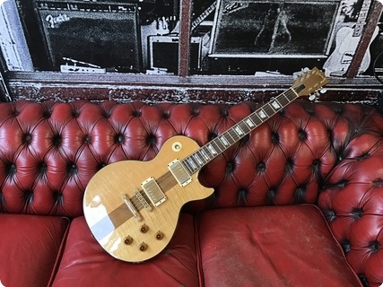 Gibson Les Paul Spotlight 1983 Maple Top With Walnut Strip