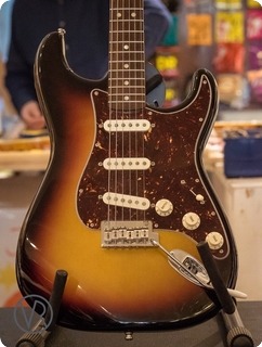 Fender Stratocaster 1965 Reissue Sunburst