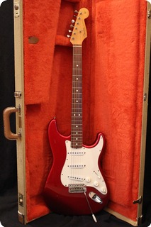 Fender Stratocaster Vintage Series 2007 Candy Apple Red