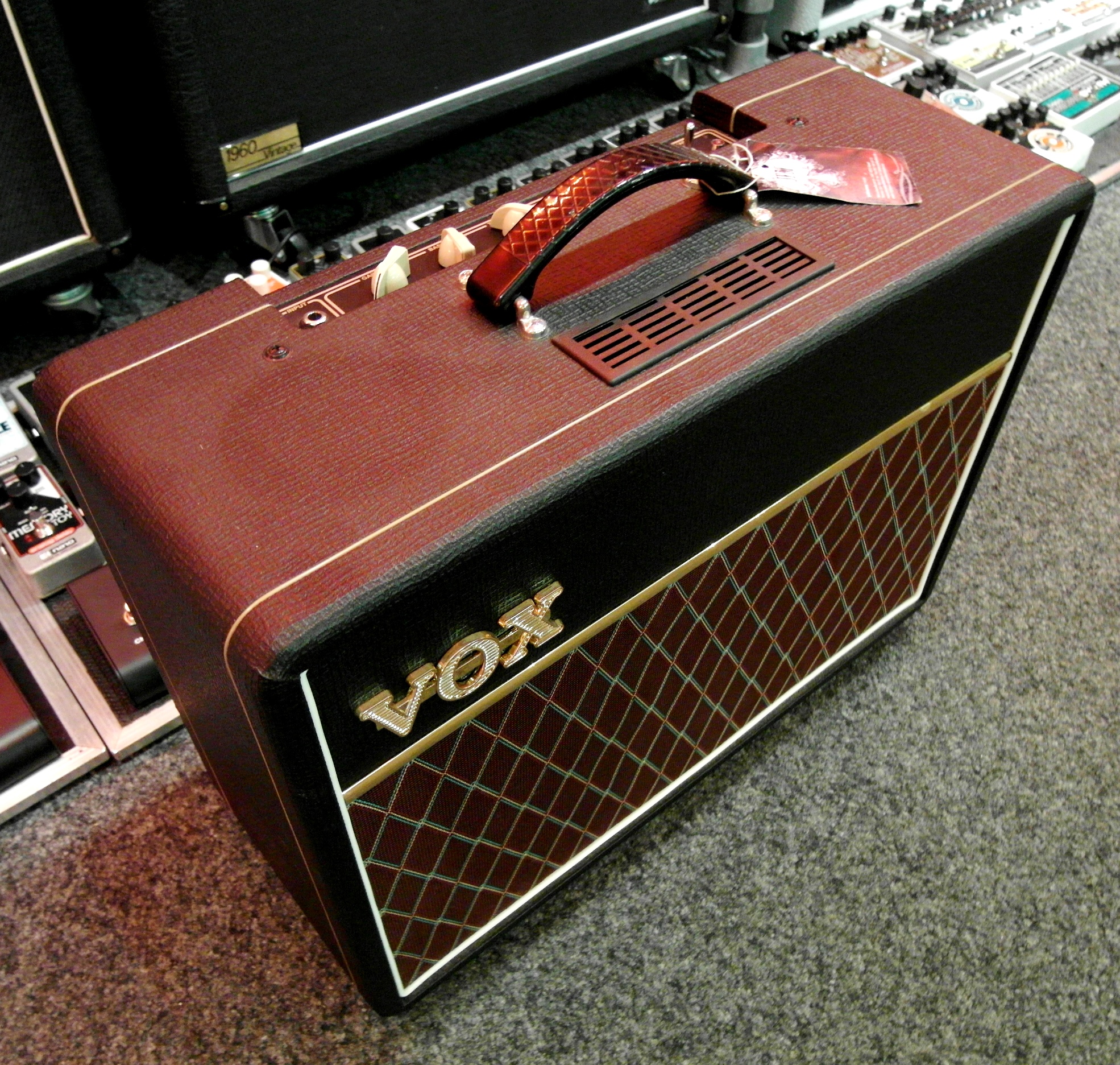vox ac10 vs ac15