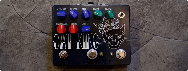 Fuzzrocious Cat King 2017 Black