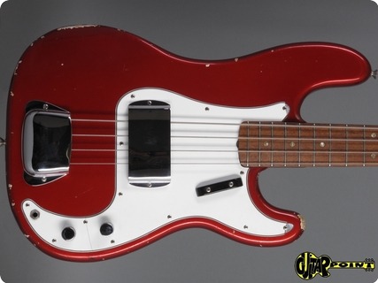 Fender Precision 1966 Candy Apple Red