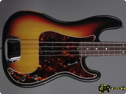 Fender Precision 1970 3 Tone Sunburst