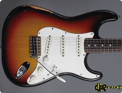 Fender Stratocaster 1974 3 Tone Sunburst