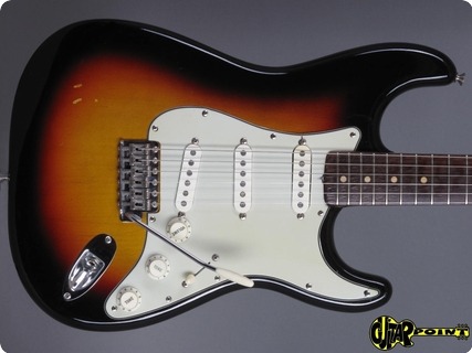 Fender Stratocaster 1962 3 Tone Sunburst