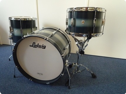 Ludwig Club Date Downbeat 2018 Duco Silver Blue