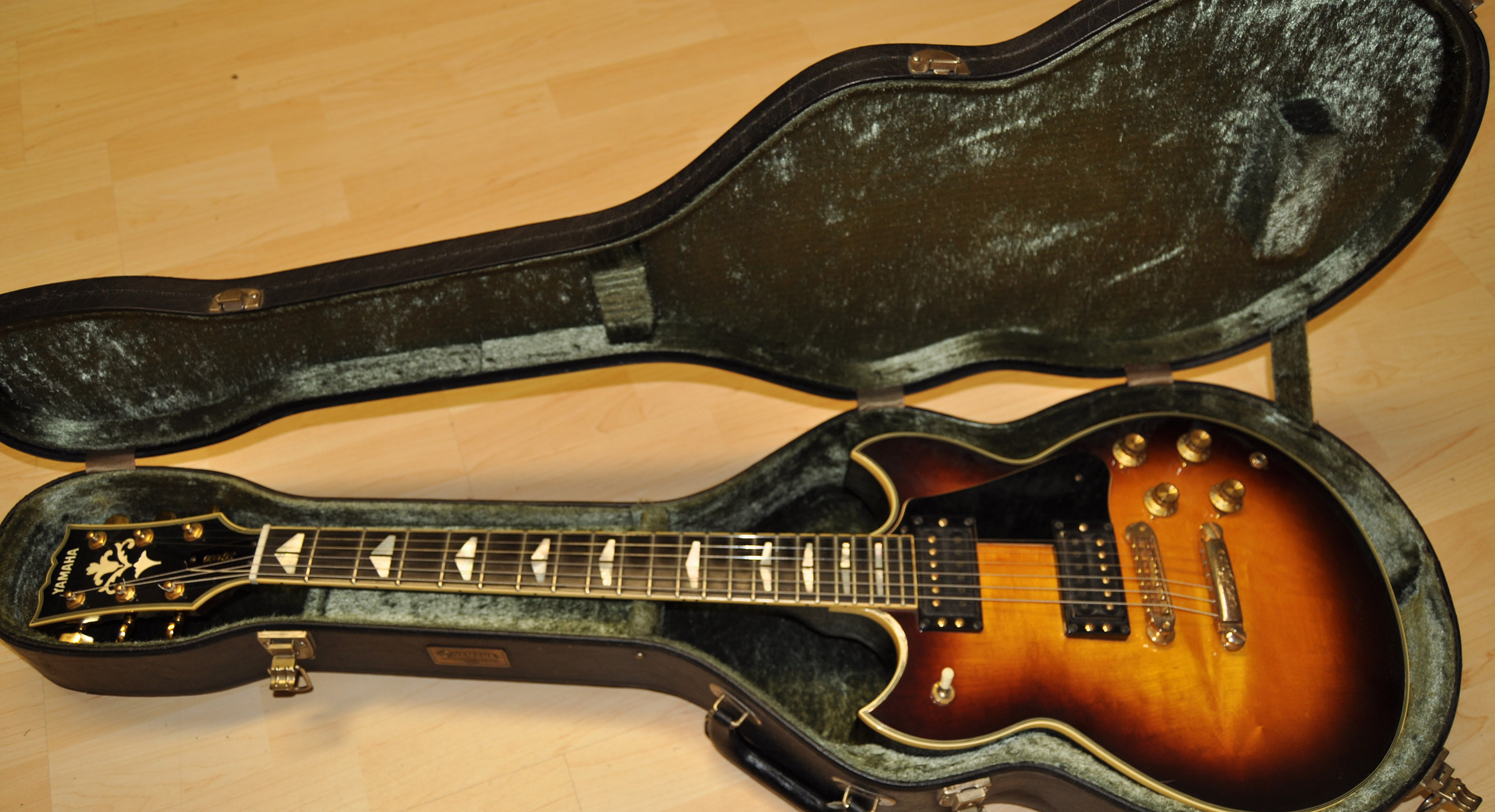 Yamaha SG 1000 1979 Antique Sunburst Guitar For Sale Westend Music