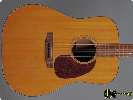 Martin D 18 1975 Natural