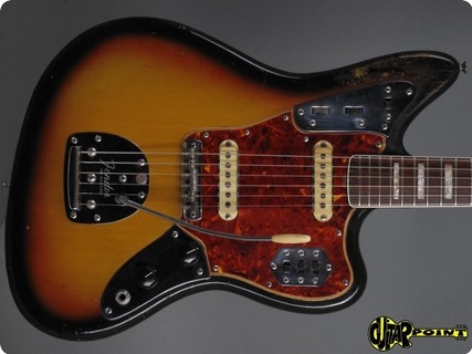 Fender Jaguar 1968 3 Tone Sunburst