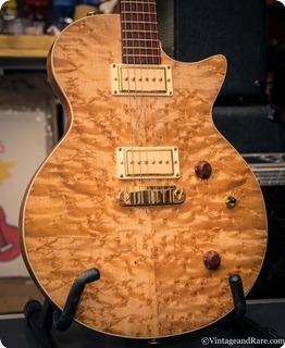 Oswald Guitars Fox