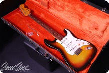 Fender Stratocaster 1966 3 Tone Sunburst