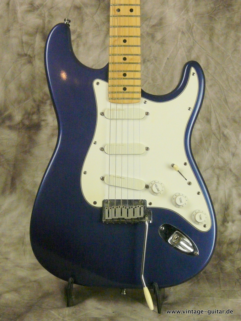 Fender Strat Plus 1990 Midnight Blue Guitar For Sale Vintage