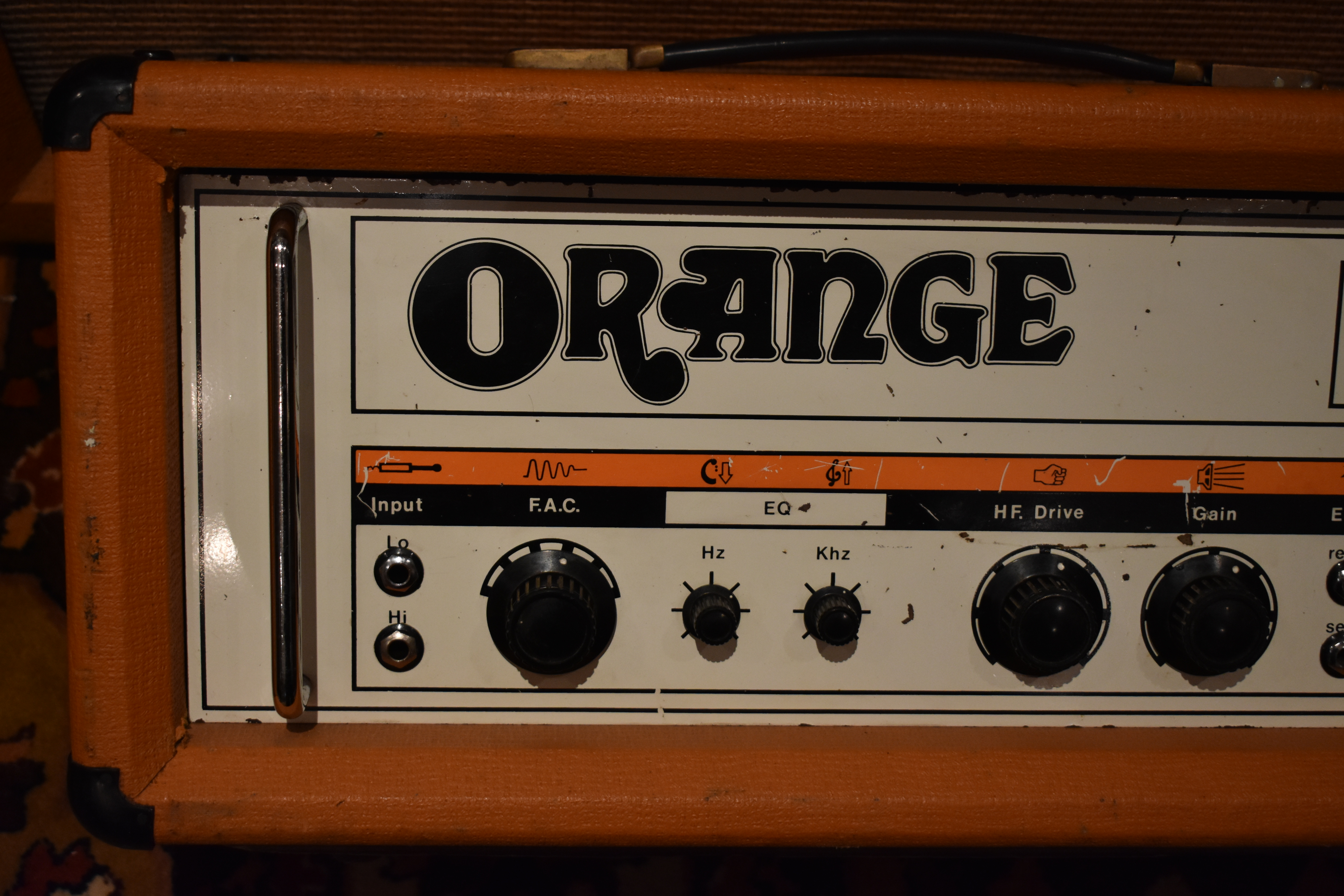 orange guitar amp
