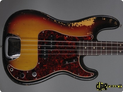 Fender Precision / P Bass 1972 3 Tone Sunburst