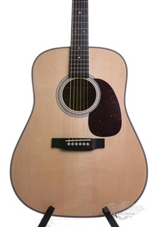 Martin Custom Koa   Adirondack Dreadnought Hide Glue