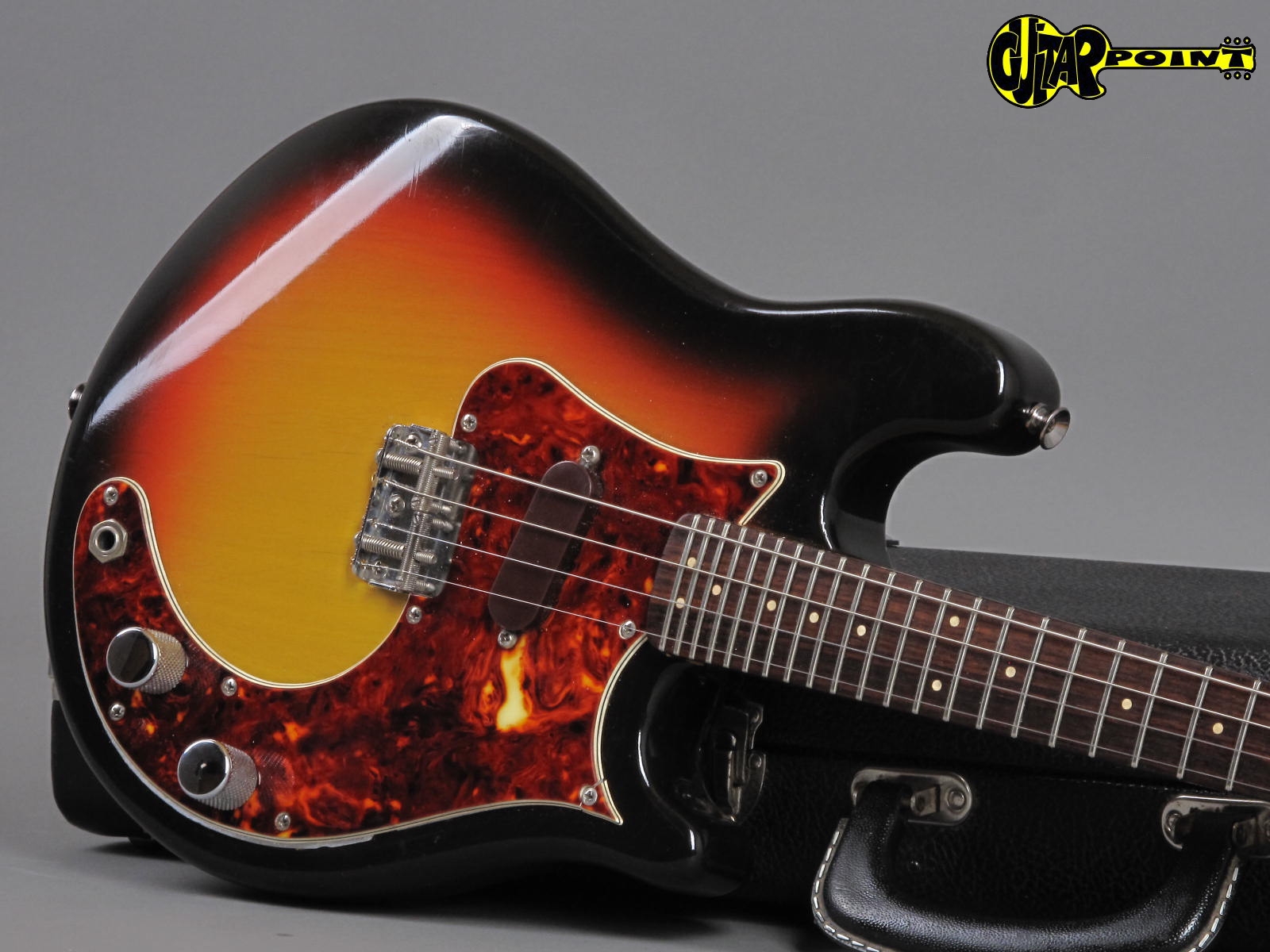 Fender Mando-Strat 8 3-Color Sunburst mandoline électrique