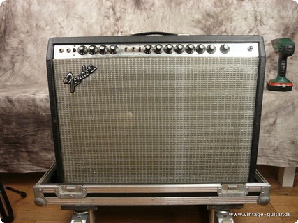 Fender Vibrosonic Reverb 1979 Black Tolex