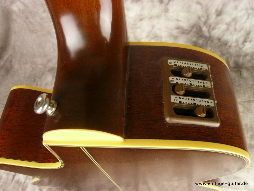Takamine EN-30C エレアコ Takamine EN-30C single cutaway electro acoustic 1988 | Reverb