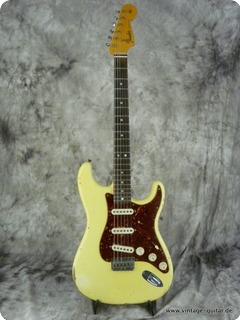 Fender Stratocaster 2016 Vintage White