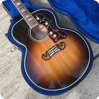 Gibson J200 2010 Sunburst