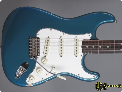 Fender Stratocaster 1966 Lake Placid Blue