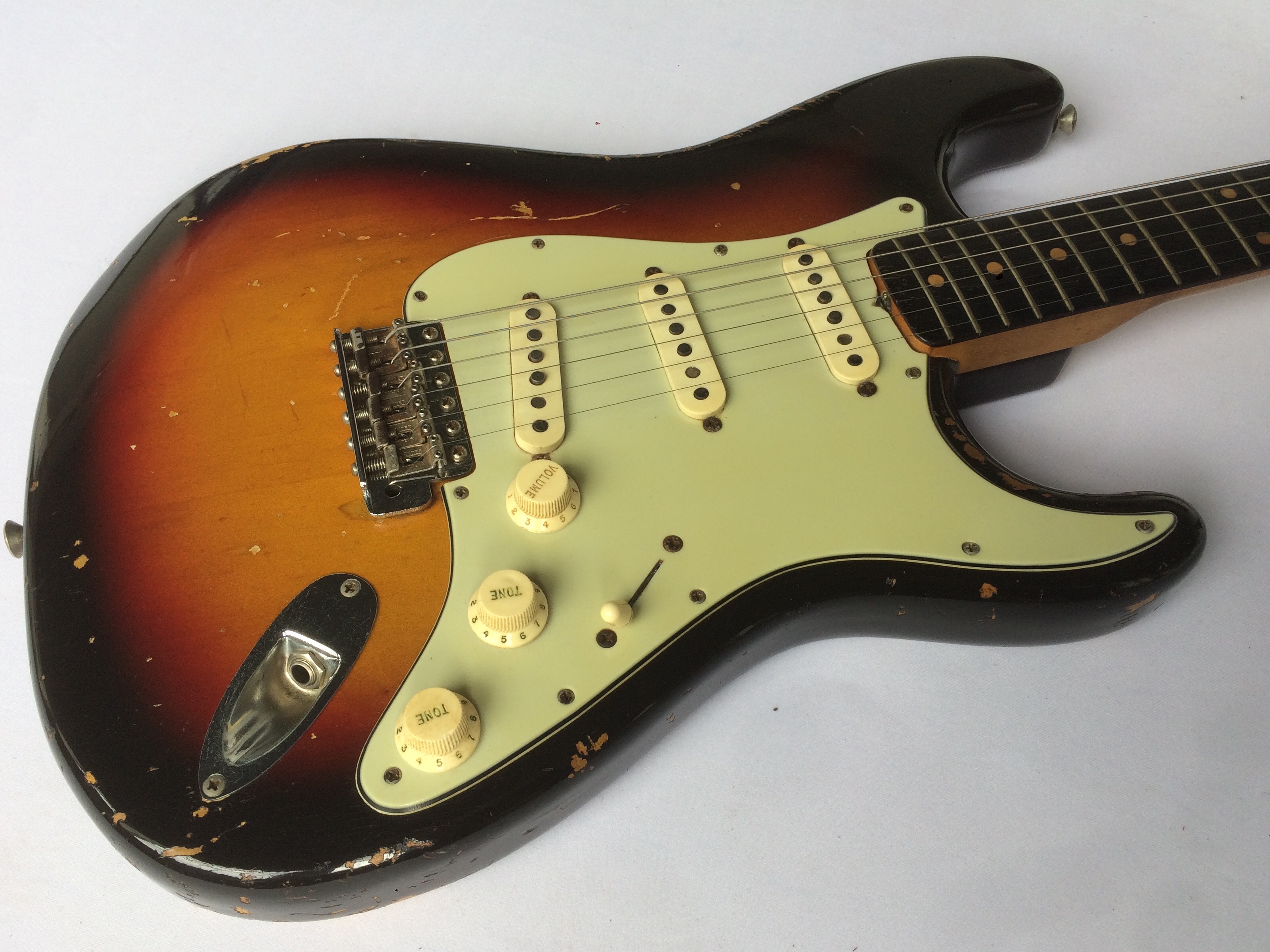 Fender Stratocaster 1963 Sunburst Guitar For Sale Richard Henry Guitars Ltd