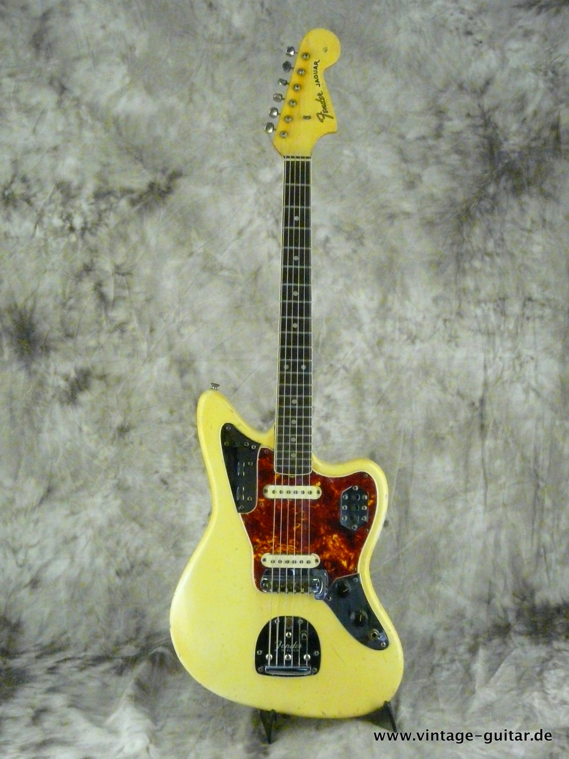 Fender Jaguar 1965 Olympic White Guitar For Sale Vintage Guitar 