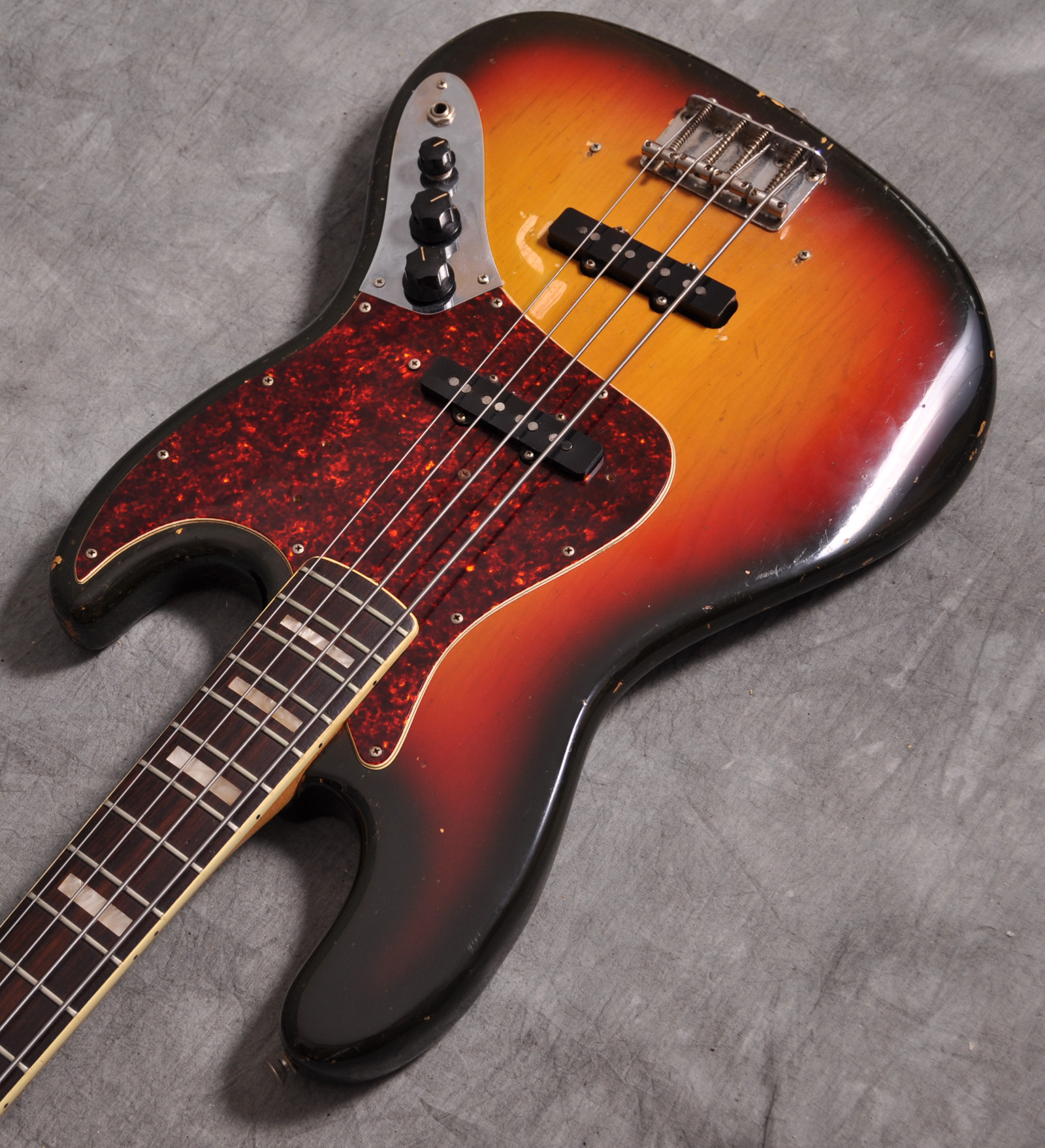 Fender Jazz Bass 1972 Cherry Sunburst Bass For Sale Westend Music