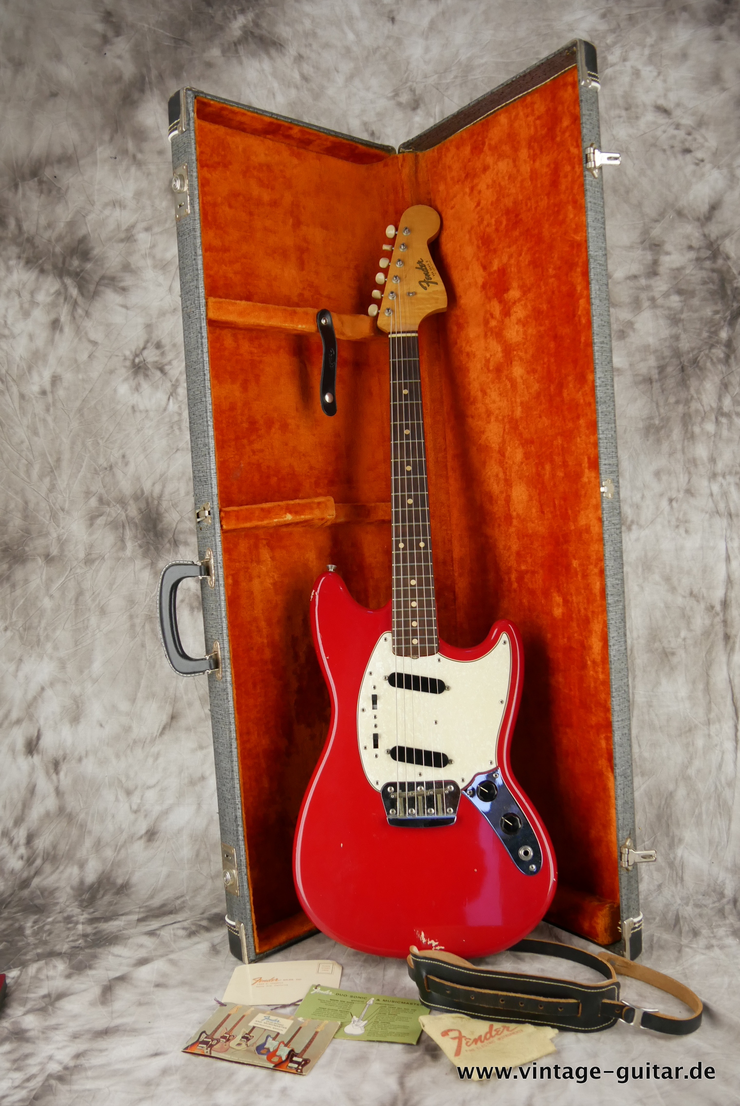 Fender Duo Sonic 1964 Dakota Red Guitar For Sale Vintage Guitar 