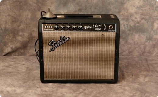 Fender Vibro Champ 1966 Black Tolex