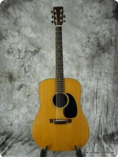 Martin D 18 1971 Natural