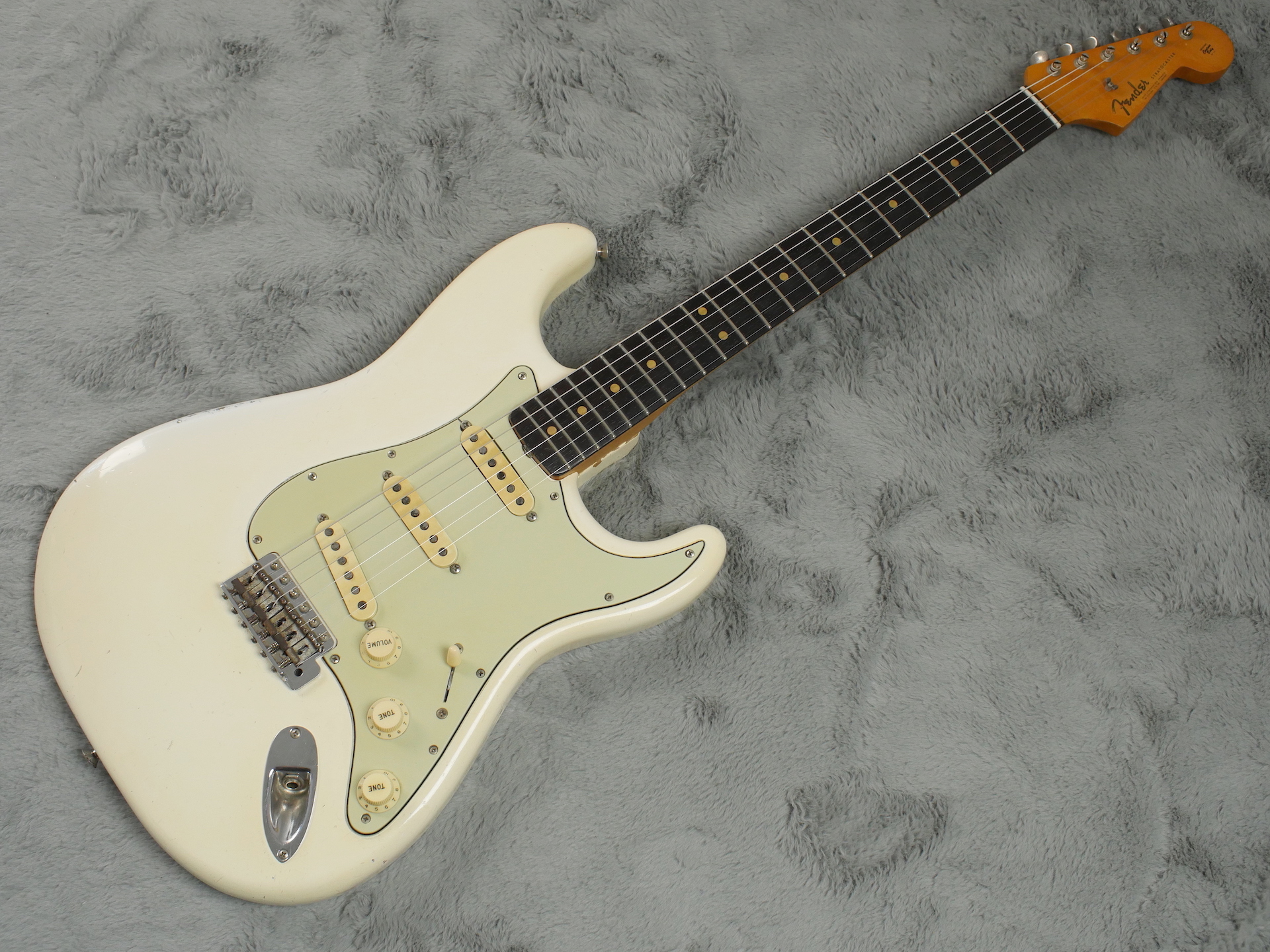 1964 fender cheap stratocaster white