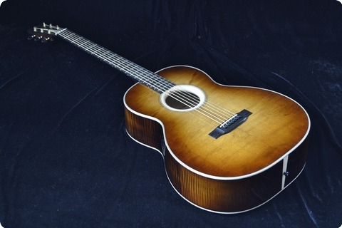 Rozawood Baritone Guitar   Maple B&s 2017 Nitrocellulose Lacquer / Sunburst