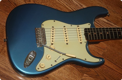 Fender Stratocaster  (fee0996) 1961