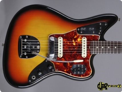 Fender Jaguar 1965 3 Tone Sunburst