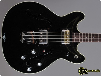 Guild Starfire Ii Bass 1976 Blackhttps://shop.guitarpoint.de/de/guild/1976 Guild Starfire Sf Bass Ii Black