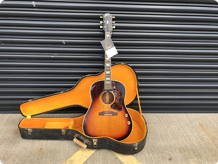 Gibson J 160e  1967 Sunburst