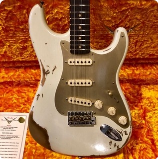 Fender Custom Shop Stratocaster 2019 Aged Vintage White