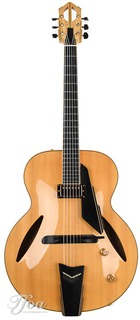 D'aquisto Avant Garde Archtop Near Mint 2006