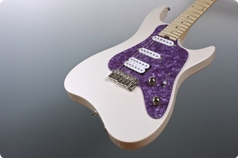 M.o.v. Guitars Viola Sp22 P Hss White Pearl
