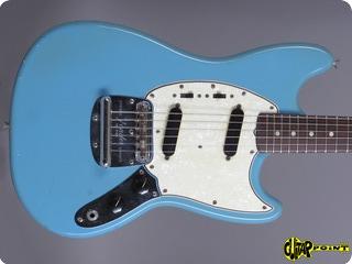 Fender Mustang 1966 Daphne Blue